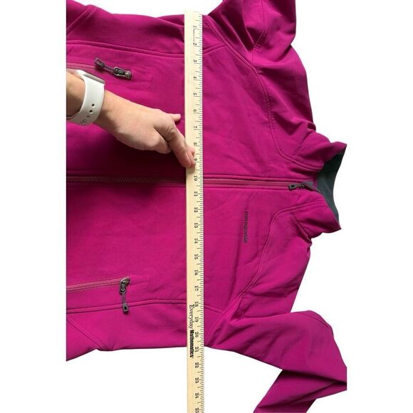 PATAGONIA Women’s Guide Softshell Full Zip Jacket size M Magenta Pink - Picture 4 of 12